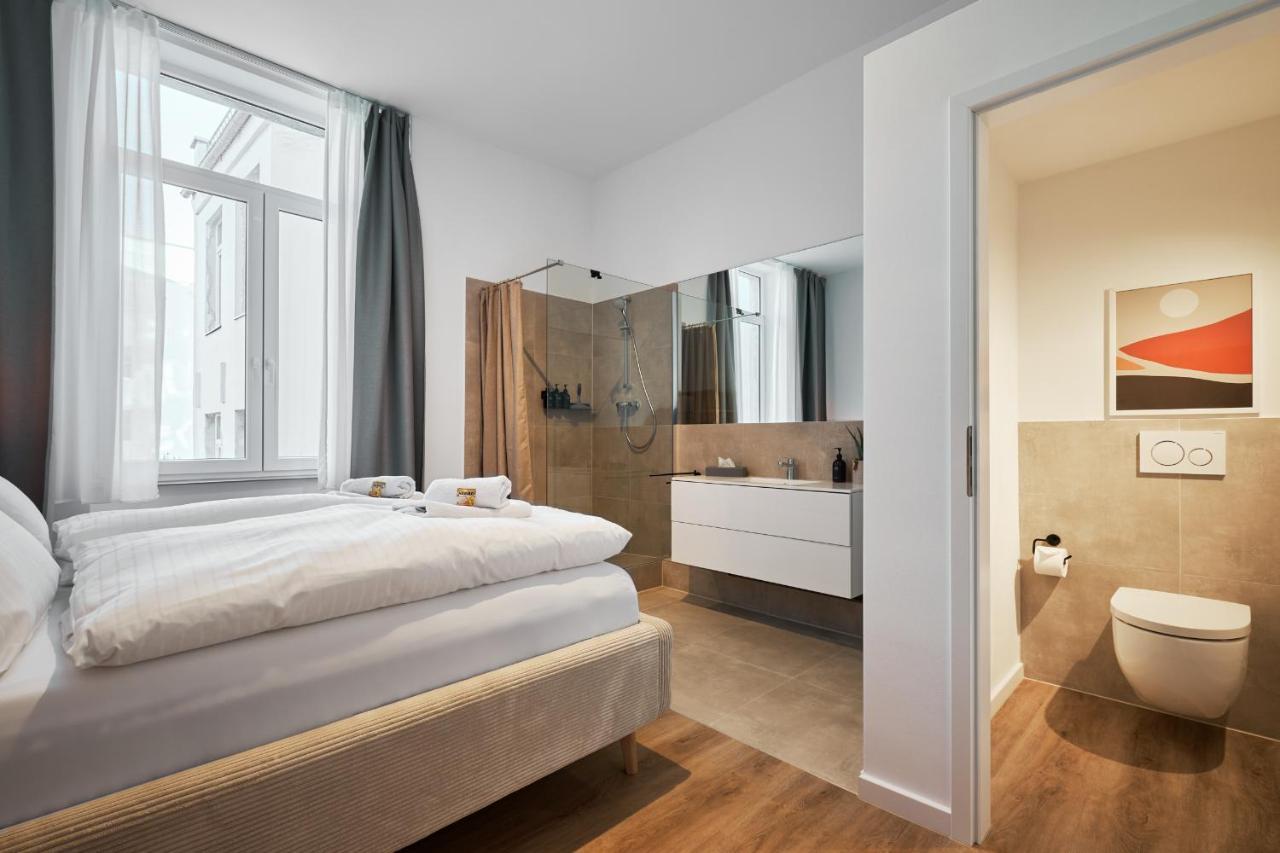 קלן Park Avenue Apartments - Dom Mit Stil - Kueche - Parkplatz - Wlan - 65 Zoll Tv - Netflix מראה חיצוני תמונה